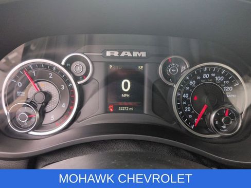 Used 2019 RAM 2500 Big Horn image 13