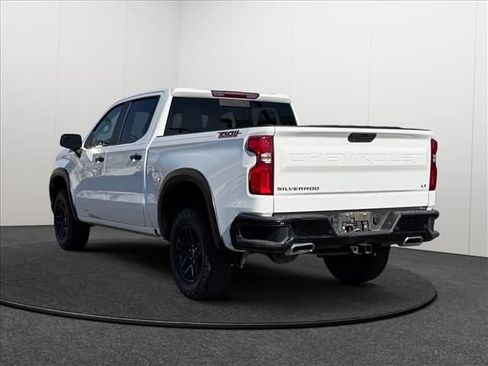Used 2020 Chevrolet Silverado 1500 LT Trail Boss AWD/4WD image 4
