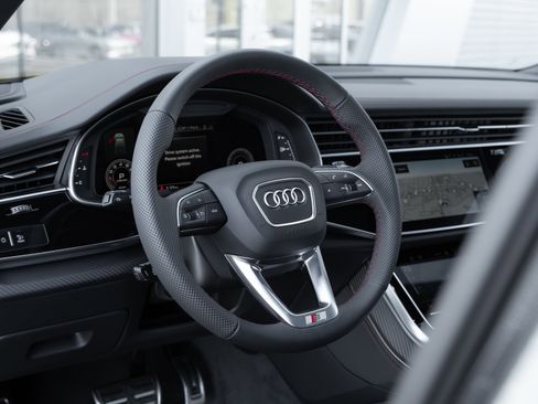 Certified 2026 Audi Q7 3.0T Prestige AWD/4WD image 11