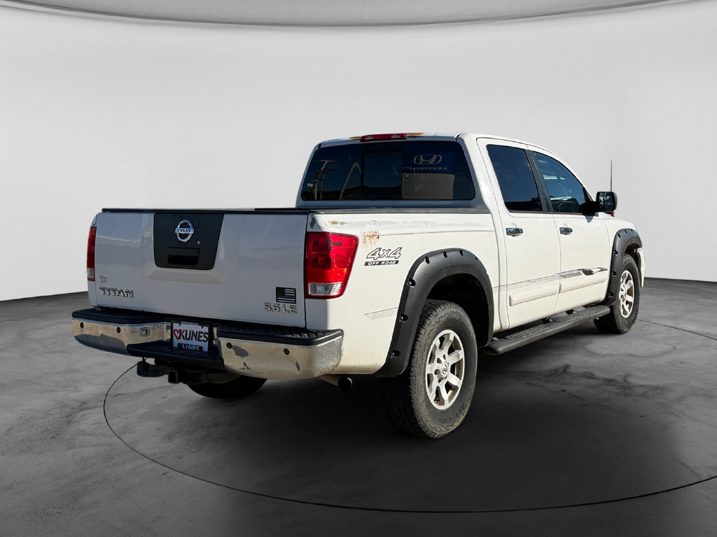 Used 2004 Nissan Titan LE w/ (NAV) Nissan Navigation Pkg AWD/4WD image 8