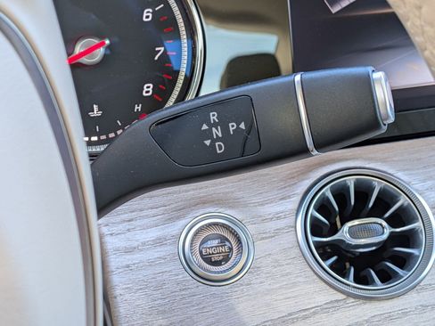 Used 2018 Mercedes-Benz E 400 Coupe image 23