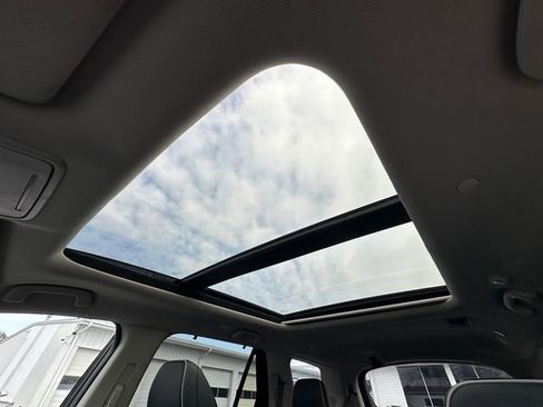 Used 2023 Honda Pilot Elite image 28