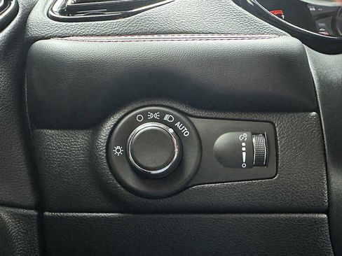 Used 2024 Dodge Durango GT image 27