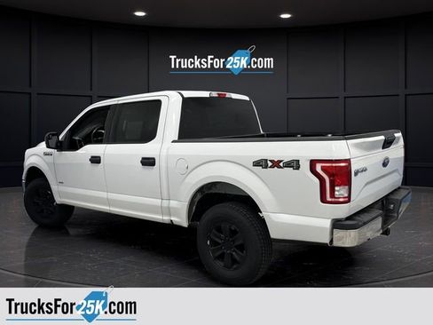 Used 2015 Ford F150 XLT image 4