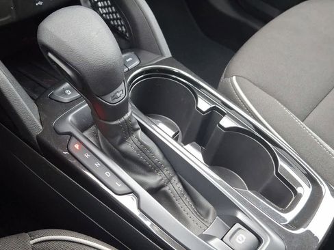 Used 2025 Chevrolet TrailBlazer LT image 18