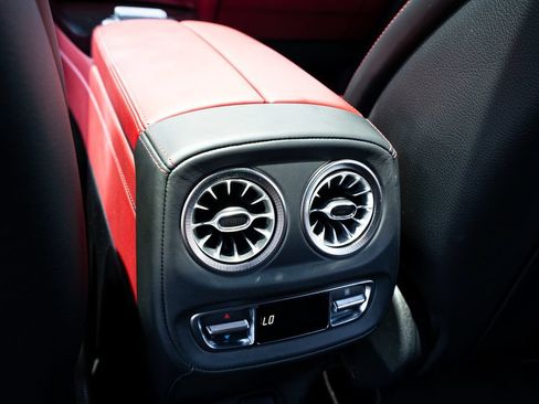 Used 2025 Mercedes-Benz G 63 AMG 4MATIC image 45