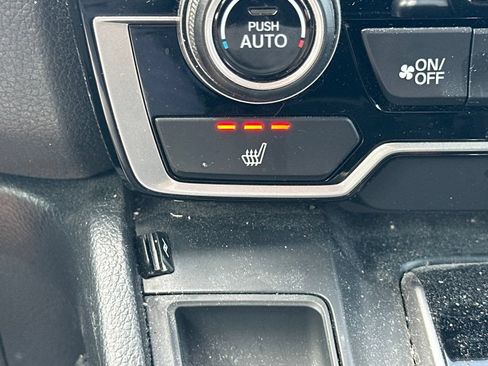 Used 2017 Honda CR-V Touring image 7