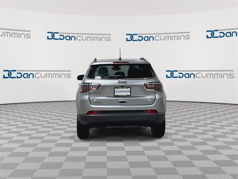 Used 2021 Jeep Compass Latitude w/ Convenience Group image 7