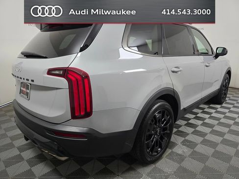 Used 2022 Kia Telluride SX w/ SX Prestige Package AWD/4WD image 4