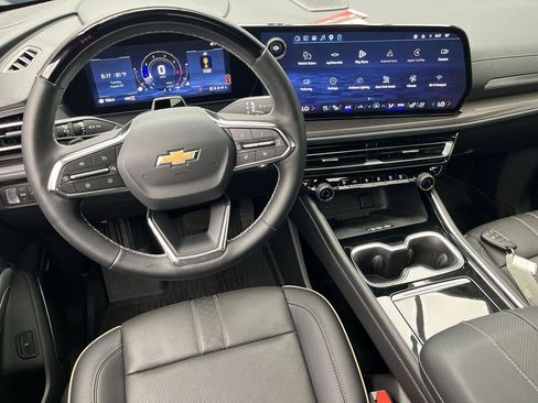 Certified 2026 Chevrolet Traverse High Country w/ LPO, Floor Liner Package AWD/4WD image 15
