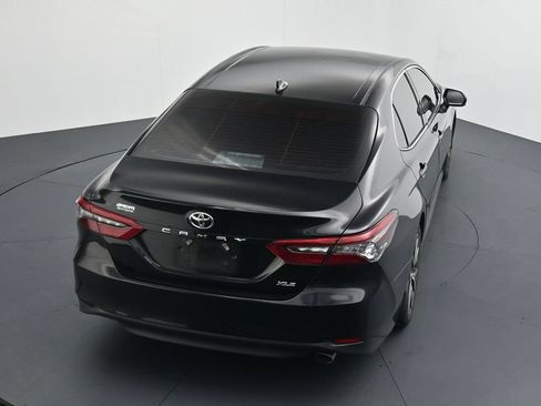 Used 2024 Toyota Camry XLE FWD image 14