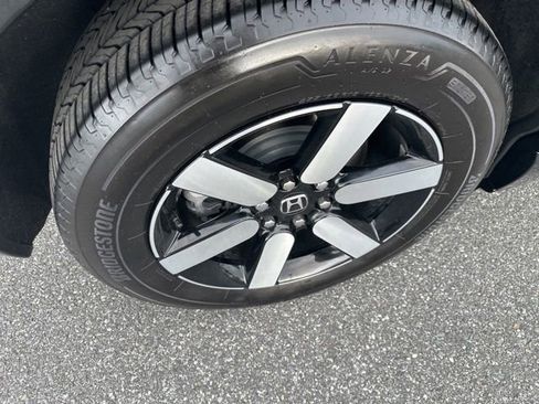 Certified 2024 Honda Prologue Touring image 12