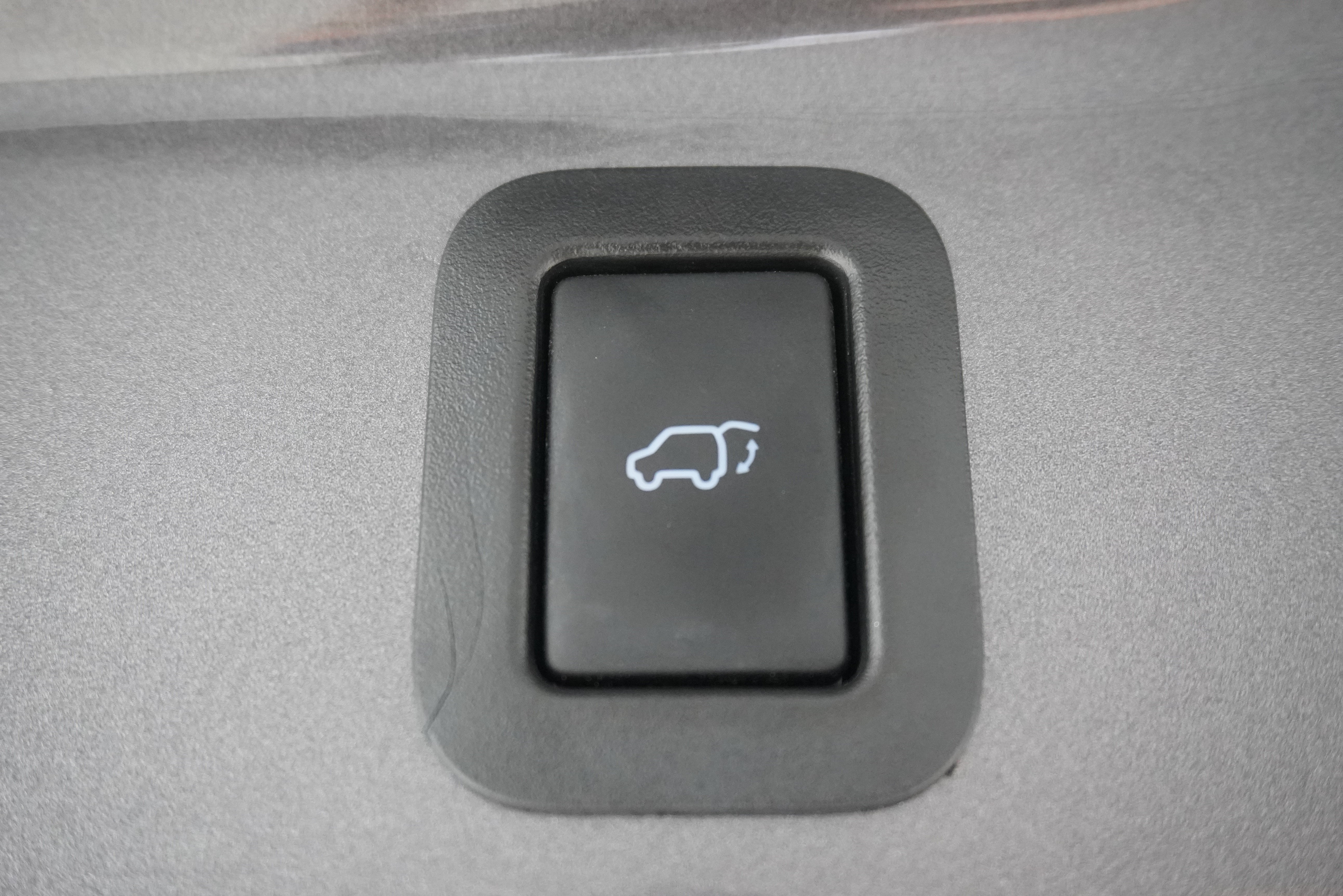 Used 2016 Toyota Highlander XLE FWD image 25