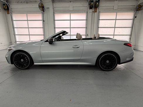 Used 2026 Mercedes-Benz CLE 300 4MATIC Cabriolet image 2