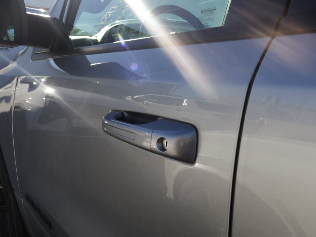 Used 2021 RAM 1500 Big Horn AWD/4WD image 16