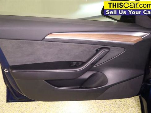 Used 2023 Tesla Model 3 Performance image 28