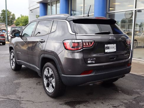 Used 2021 Jeep Compass Limited AWD/4WD image 3