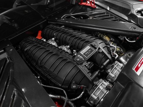 Used 2025 Chevrolet Corvette Z06 image 38