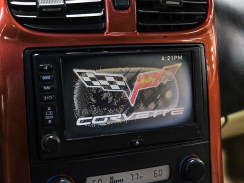 Used 2005 Chevrolet Corvette Coupe w/ Preferred Equipment Group RWD image 25