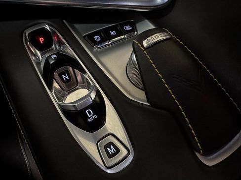 Used 2024 Chevrolet Corvette Stingray w/ Z51 Performance Package image 21