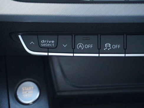 Used 2017 Audi A4 2.0T Premium w/ Convenience Package image 37