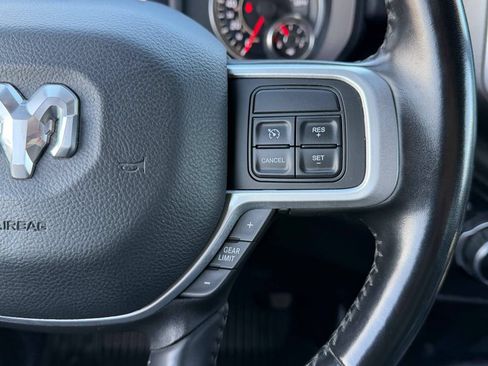 Used 2022 RAM 2500 Big Horn w/ Level 1 Equipment Group AWD/4WD image 34