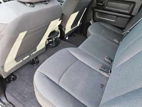 Used 2024 RAM 3500 Tradesman w/ Chrome Appearance Group image 19