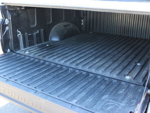 Used 2023 Toyota Tundra SR5 w/ SR5 Convenience Package AWD/4WD image 33