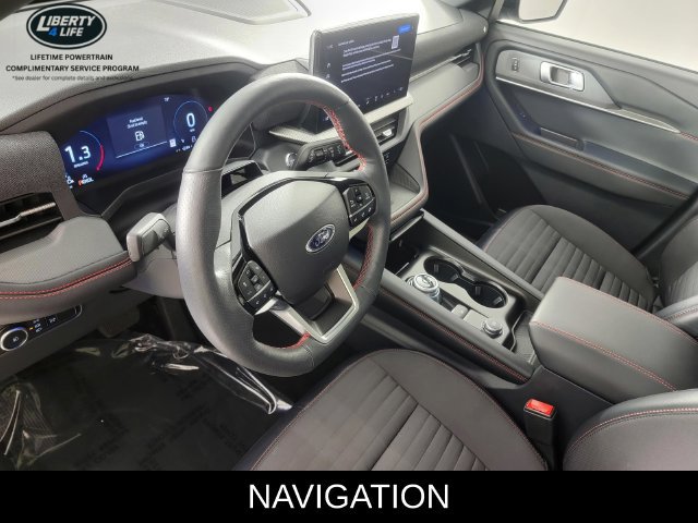 Certified 2025 Ford Explorer ST-Line w/ Premium Package AWD/4WD image 13