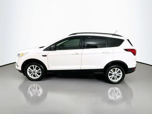 Used 2019 Ford Escape SEL image 8