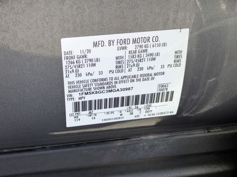 Used 2021 Ford Explorer ST w/ Equipment Group 401A AWD/4WD image 35