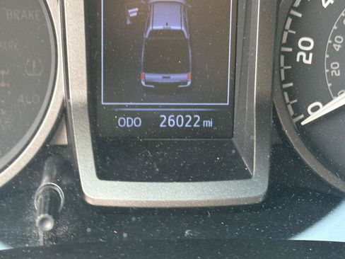 Certified 2020 Toyota Tacoma TRD Sport RWD image 13