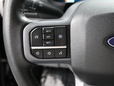 Used 2024 Ford F150 XLT AWD/4WD image 37