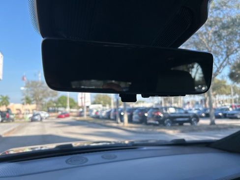 Used 2024 Jeep Wagoneer Launch Edition image 10