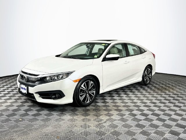 Used 2017 Honda Civic EX-L image 2
