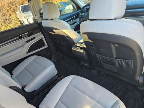 Used 2023 Kia Telluride S w/ S Sunroof Package image 29