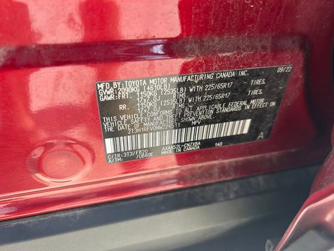 Used 2022 Toyota RAV4 LE FWD image 10
