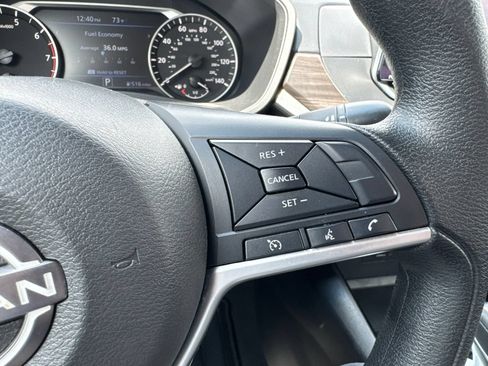 Used 2024 Nissan Altima 2.5 SV FWD image 19