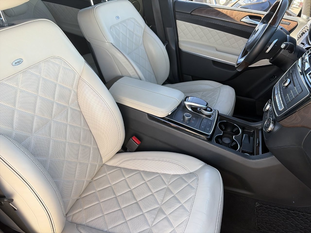 Used 2018 Mercedes-Benz GLS 550 4MATIC image 10