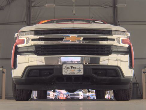 Used 2019 Chevrolet Silverado 1500 LT w/ All-Star Edition image 3