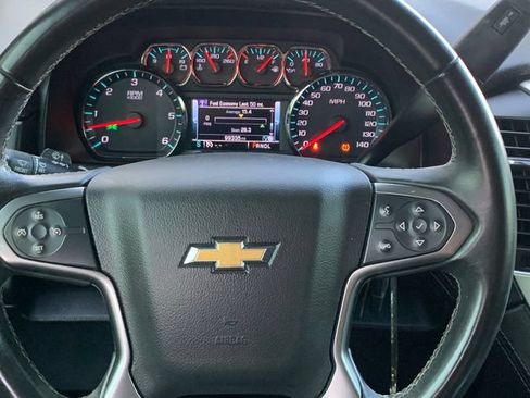 Used 2017 Chevrolet Suburban LS AWD/4WD image 18