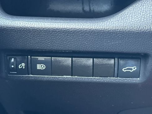 Certified 2022 Toyota RAV4 XLE w/ Convenience Package image 30