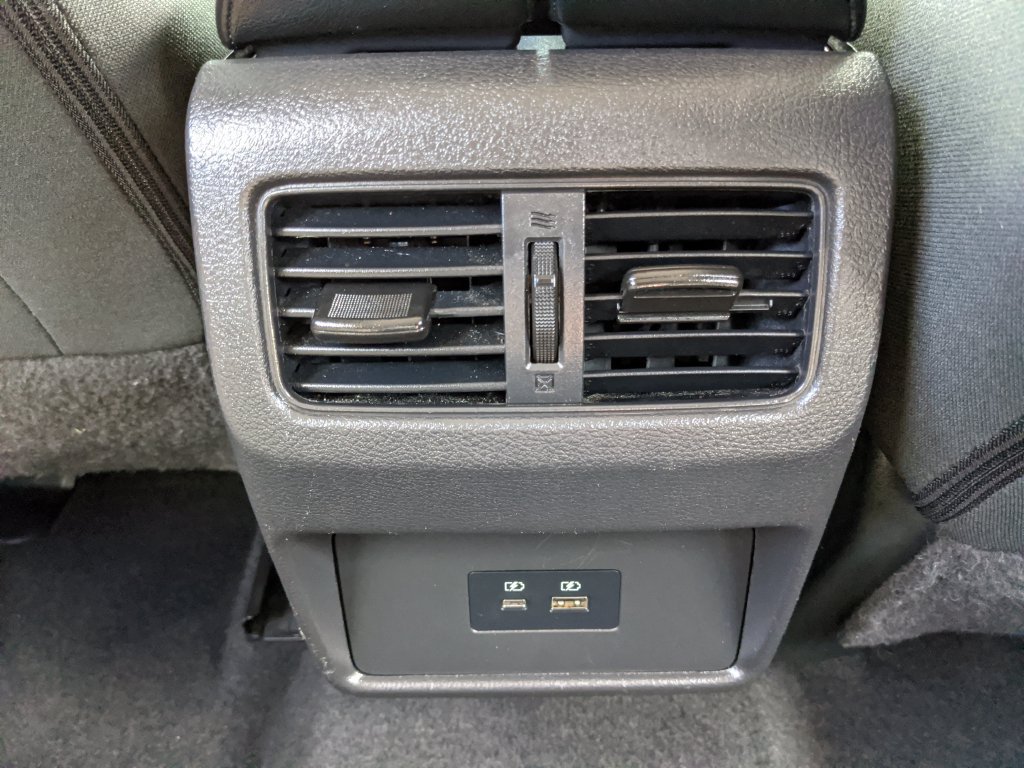 Used 2023 Nissan Rogue SV AWD/4WD image 17