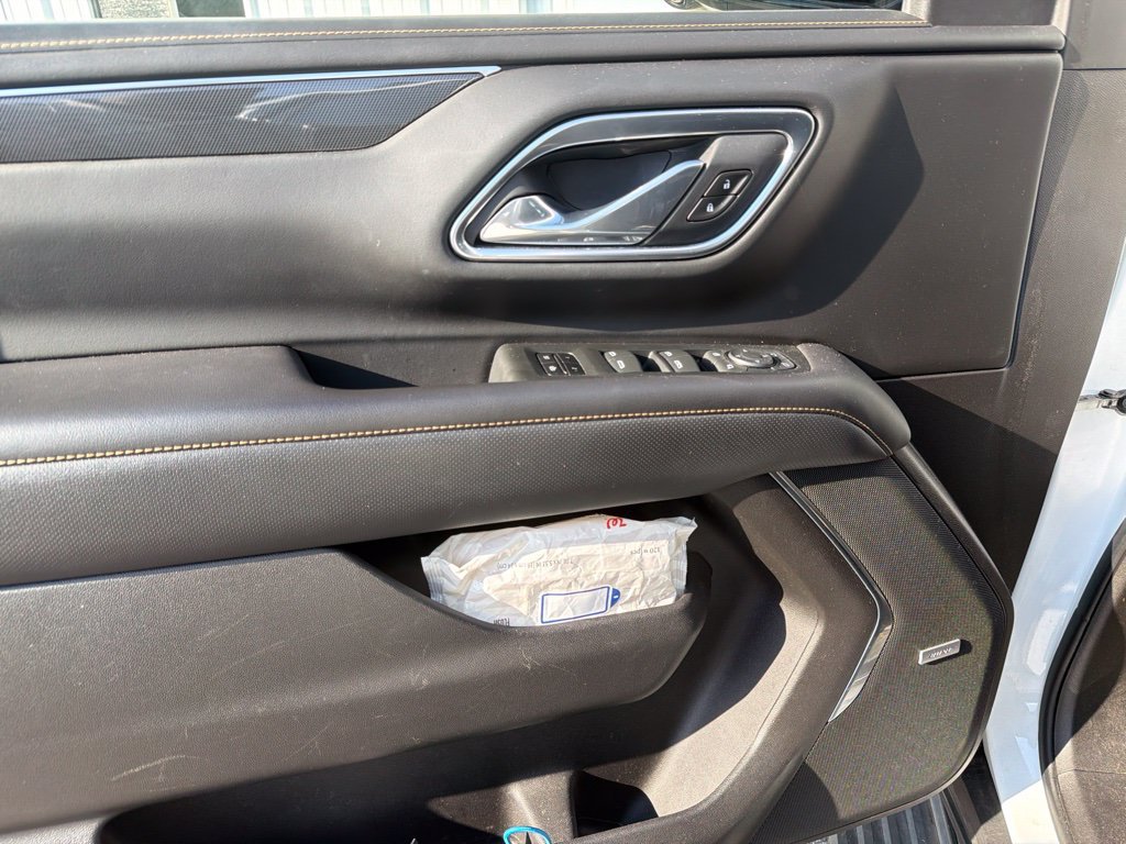 Used 2021 GMC Yukon AT4 w/ AT4 Premium Plus Package AWD/4WD image 16
