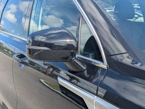 Used 2026 Kia Sorento S w/ S Panoramic Sunroof Package FWD image 10