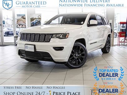 Used 2017 Jeep Grand Cherokee Altitude