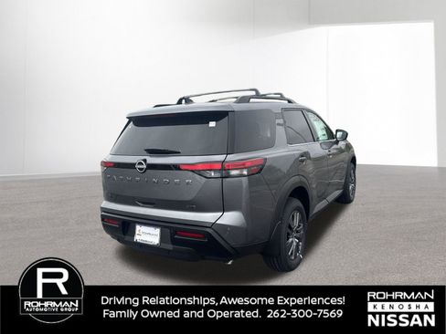 New 2026 Nissan Pathfinder SV AWD/4WD image 5