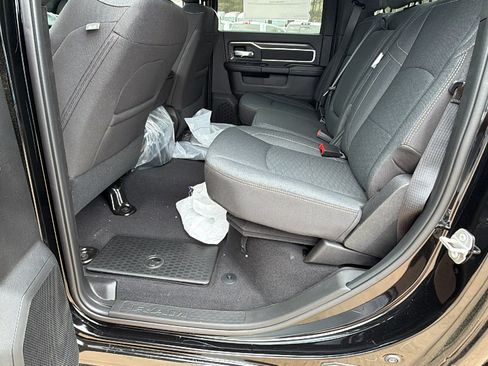 New 2026 RAM 2500 Big Horn AWD/4WD image 19