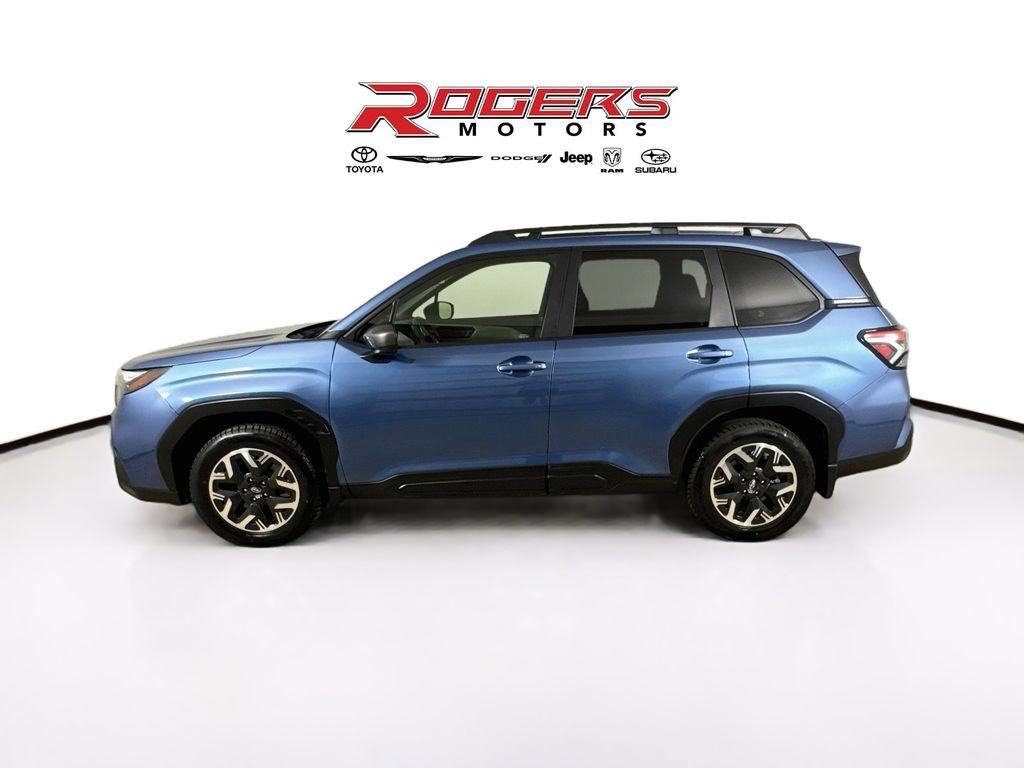 Certified 2025 Subaru Forester Premium w/ Convenience Package #1 AWD/4WD image 4
