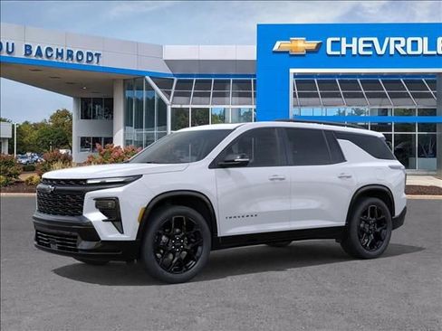 New 2026 Chevrolet Traverse RS w/ LPO, Floor Liner Package image 2